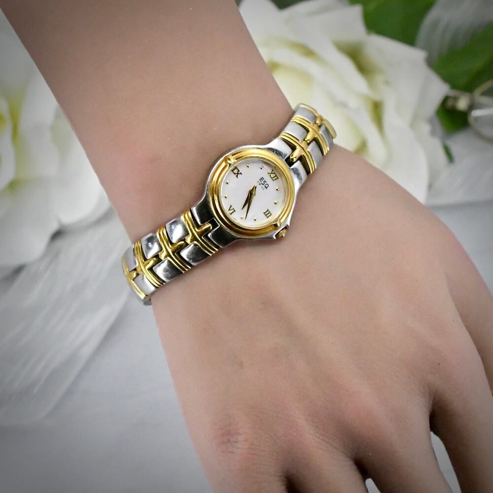 Vintage ESQ Movado Womens Watch Two Tone Mother of Pearl Dial Date